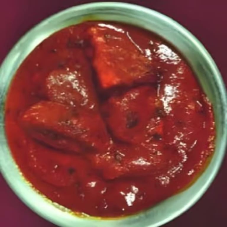 Tikka Masala: A Flavorful Indian Delight